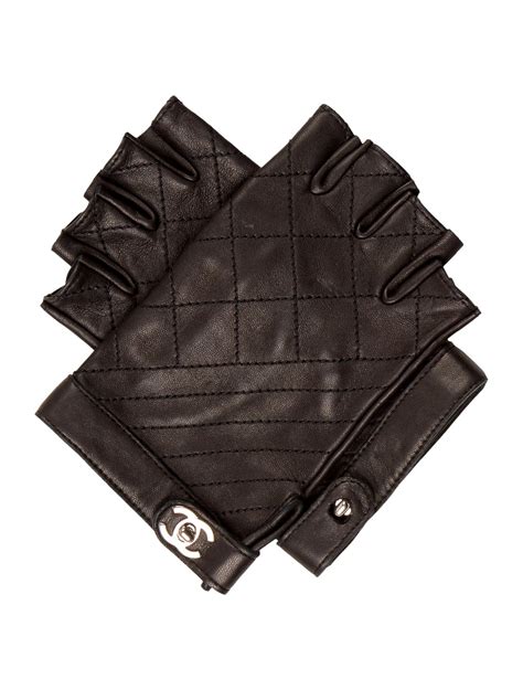 chanel quilted gloves|Chanel Gloves .